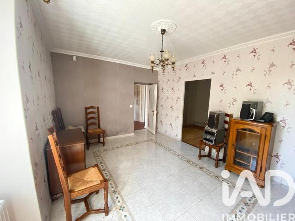 Maison à vendre 4 pièces 101 m² Saint-Fargeau-Ponthierry