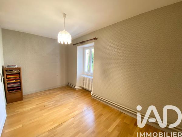 Maison à vendre 4 pièces 101 m² Saint-Fargeau-Ponthierry