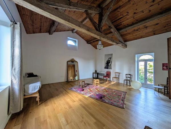 Demeure de prestige 315 m², dépendance et garage sur terrain de 3029 m²
