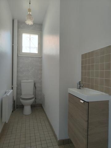 TRES BELLE MAISON DE MAITRE RENOVEE AVEC SOUS TOTAL DE 160 M² HAB SUR 1700 M² DE TERRAIN CLOS AU CALME Gisors (27140)