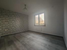 TRES BELLE MAISON DE MAITRE RENOVEE AVEC SOUS TOTAL DE 160 M² HAB SUR 1700 M² DE TERRAIN CLOS AU CALME Gisors (27140)
