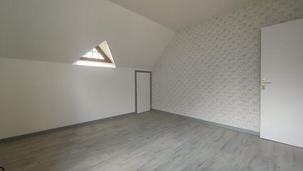 TRES BELLE MAISON DE MAITRE RENOVEE AVEC SOUS TOTAL DE 160 M² HAB SUR 1700 M² DE TERRAIN CLOS AU CALME Gisors (27140)
