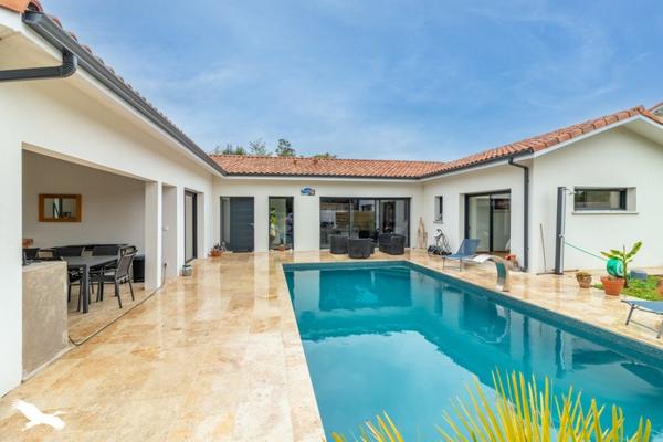 Maison à vendre |                                       Dax |                                        5 pièces  |  145 m²