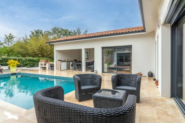 Maison à vendre |                                       Dax |                                        5 pièces  |  145 m²