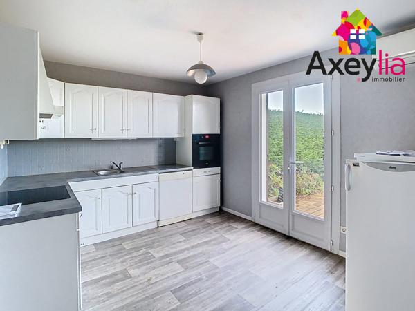 Commelle-Vernay (42120) A VENDRE- COMMELLE-VERNAY- MAISON 4 CHAMBRES+BUREAU SUR TERRAIN AVEC JARDIN