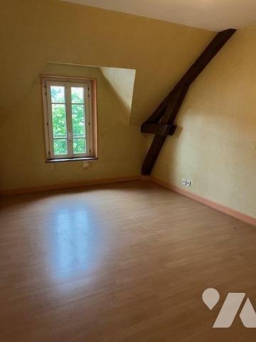 Maison BOURBON L'ARCHAMBAULT 03160