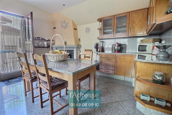 Ensemble Immobilier à 5 Minutes à pied du Métro Ligne 14 à L'Haÿ-les-Roses