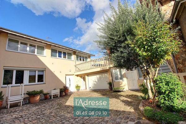 Ensemble Immobilier à 5 Minutes à pied du Métro Ligne 14 à L'Haÿ-les-Roses