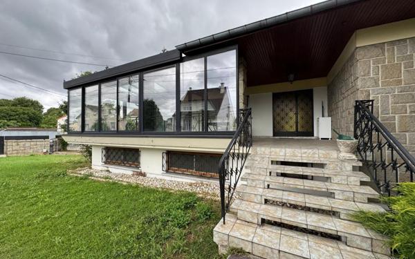 Maison à vendre    5 pièces • 214 m2 Chelles