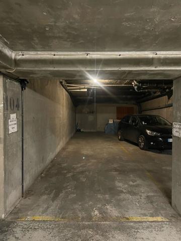 Double parking à vendre