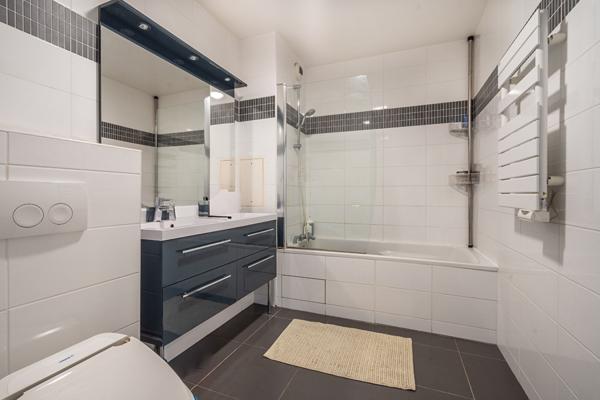 4 pièces BNF terrasse et parking