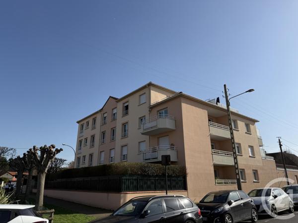 Appartement F4 à vendre  4 pièces - 81,60 m2 LIVRY GARGAN - 93
