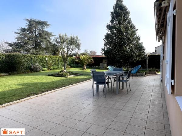 Une maison idéale pour une résidence principale comme secondaire, dans un secteur recherché.