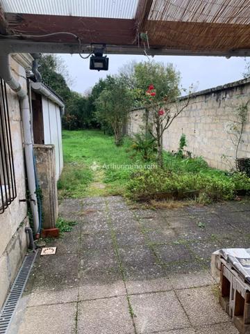 Location                                                      Maison
                        
                     5 pièces                      89 m2                     à Matha