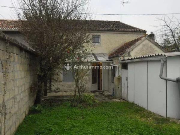 Location                                                      Maison
                        
                     5 pièces                      89 m2                     à Matha