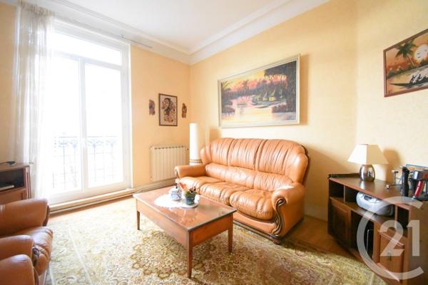 Appartement T4 à vendre  4 pièces - 110,17 m2 VICHY - 03