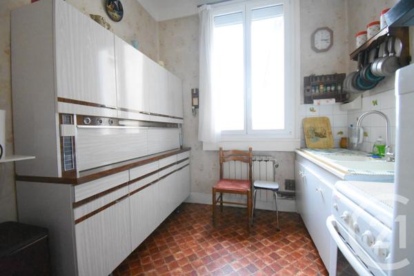 Appartement T4 à vendre  4 pièces - 110,17 m2 VICHY - 03