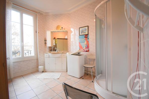 Appartement T4 à vendre  4 pièces - 110,17 m2 VICHY - 03