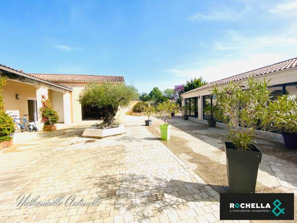 Aux portes d'Aulnay et à 13 minutes Saint Jean d'Angély