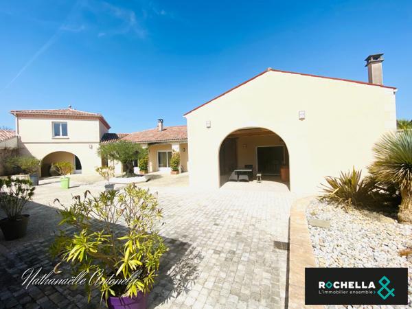 Aux portes d'Aulnay et à 13 minutes Saint Jean d'Angély