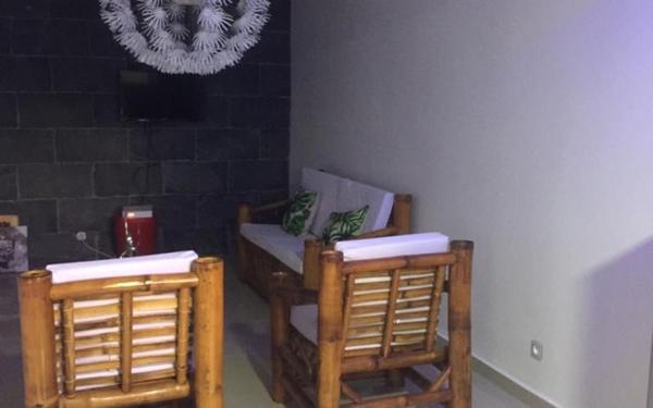 Appartement à louer    2 pièces • 40 m2 Le Gosier