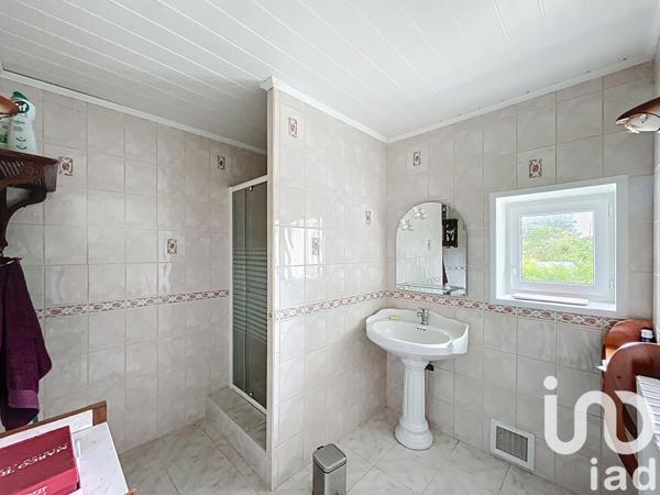 Maison à vendre 9 pièces 190 m² Saint-Georges-de-Reintembault