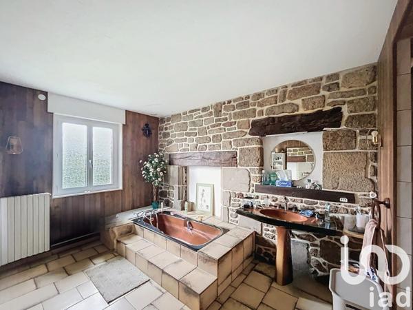 Maison à vendre 9 pièces 190 m² Saint-Georges-de-Reintembault