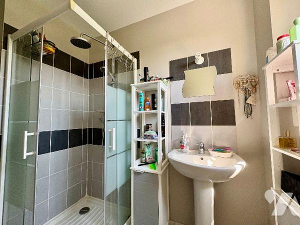 PAVILLON  TRADITIONNEL FAMILIAL A GOURNAY EN BRAY 6 Pièces 127m²