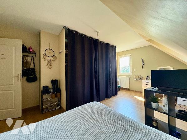 PAVILLON  TRADITIONNEL FAMILIAL A GOURNAY EN BRAY 6 Pièces 127m²