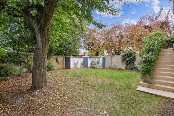 Le Vésinet - Maison familiale et jardin, 6 pièces, 150 m²