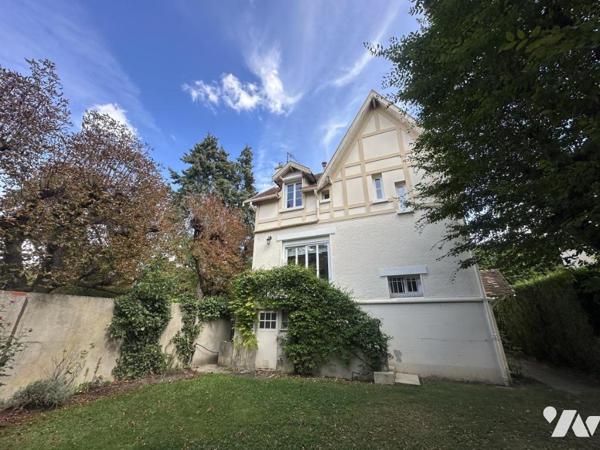 Le Vésinet - Maison familiale et jardin, 6 pièces, 150 m²