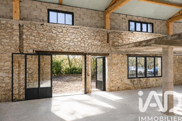 Immeuble à vendre 270 m² Saint-Marcel-d'Ardèche