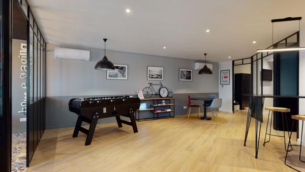 Bureau à Ustaritz 12 m2 en co-working avec Stéphane Plaza Immobilier Ustaritz