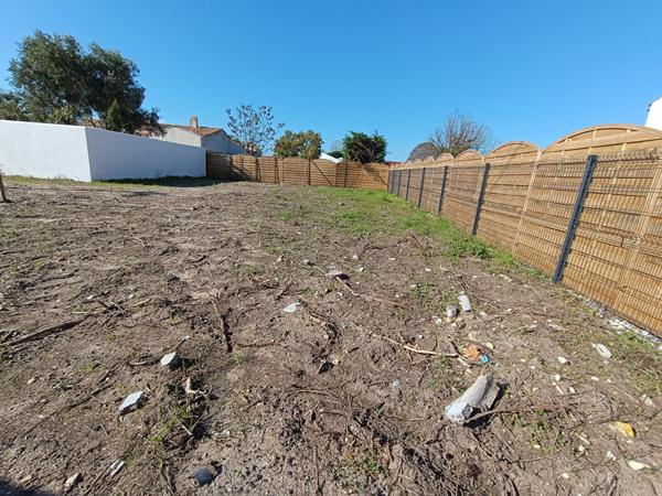 TERRAIN A BATIR - CHÂTEAU D'OLERON