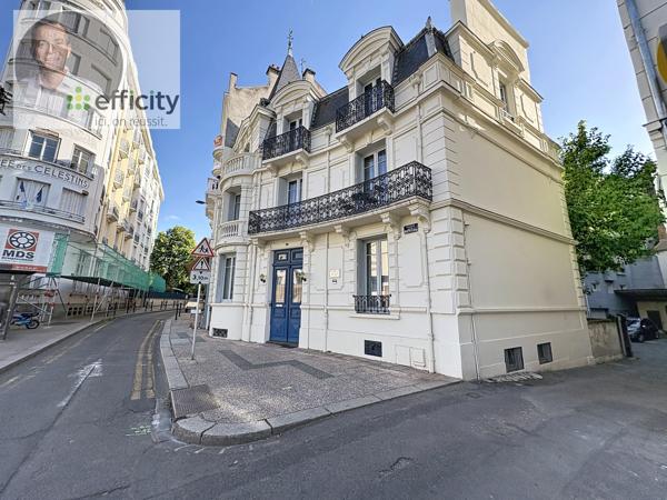 Immeuble
        
        - 315 m² 1 146 000 € *