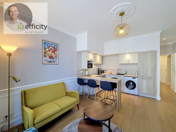 Immeuble
        
        - 315 m² 1 146 000 € *
