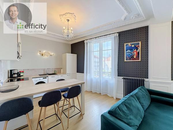 Immeuble
        
        - 315 m² 1 146 000 € *