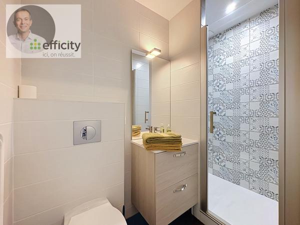 Immeuble
        
        - 315 m² 1 146 000 € *