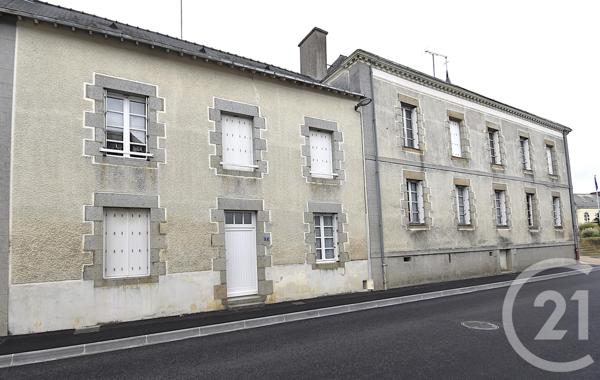 Immeuble à vendre  274,08 m2 MONTJEAN - 53