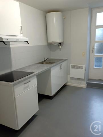 Immeuble à vendre  274,08 m2 MONTJEAN - 53