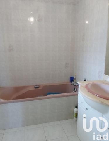 Maison traditionnelle 4 pièces de 116 m² à Bellevigny (85170)