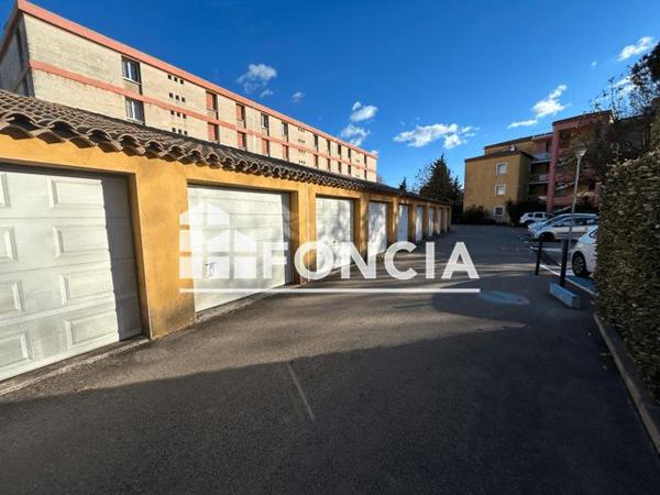 À vendre Parking - Le Pontet 84130