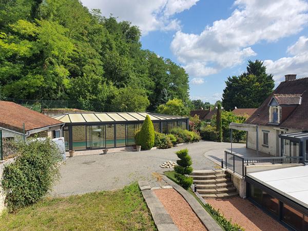 LONGÈRE RÉNOVÉE À VENDRE PROCHE DE SAINT AIGNAN SUR CHER