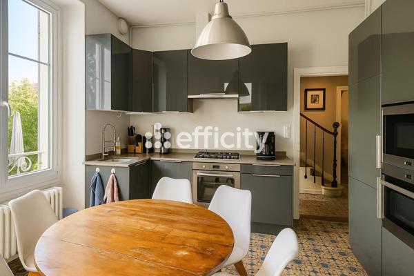 Maison 9 pièces - 304 m² Bien prestige