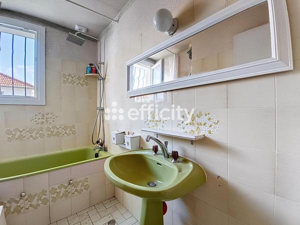 Maison 3 pièces - 145 m²