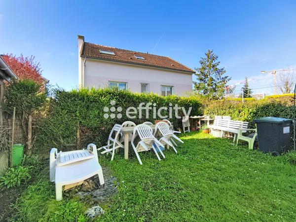 Maison 3 pièces - 145 m²