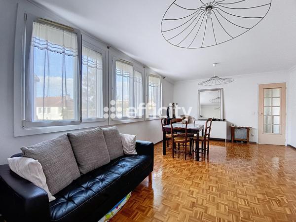 Maison 3 pièces - 145 m²