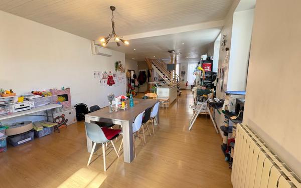 Maison à vendre    5 pièces •  Remollon