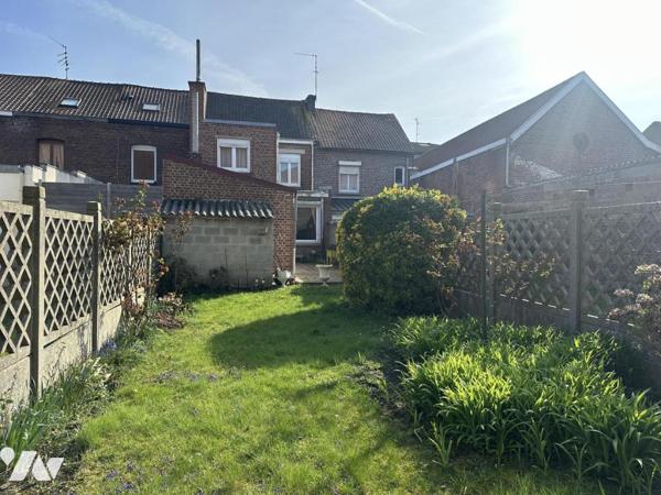 LA BASSEE MAISON DE VILLE 3 CH JARDIN GARAGE