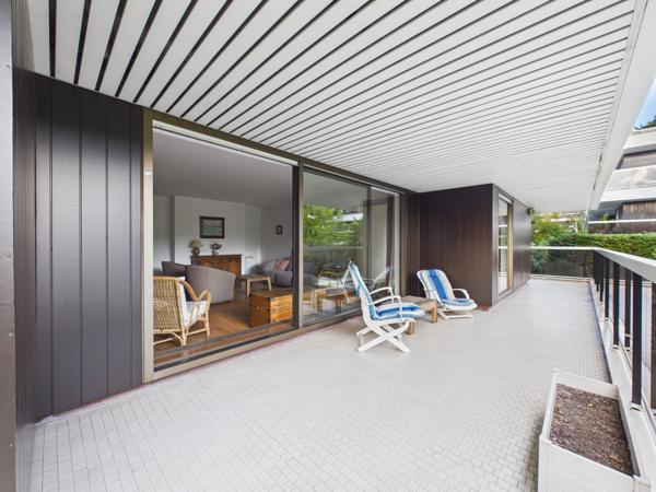 Le Chesnay-Rocquencourt – Appartement 134 m² - 5 pièces avec balcon de 43 m², cave et 2 parkings